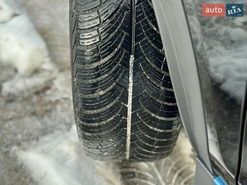 Внедорожник / Кроссовер DFSK Seres 3 2022 в Дрогобыче