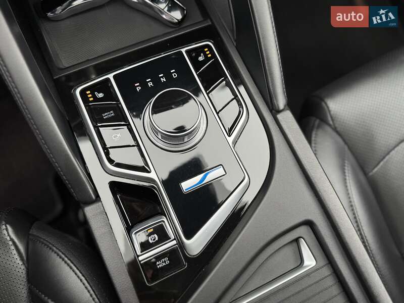 Внедорожник / Кроссовер DFSK Seres 3 2022 в Дрогобыче