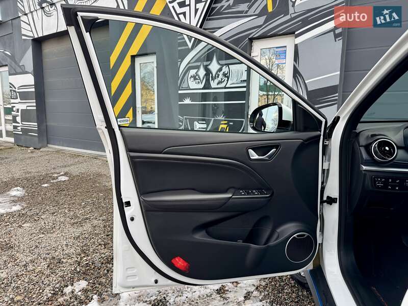 Позашляховик / Кросовер DFSK Seres 3 2022 в Дрогобичі