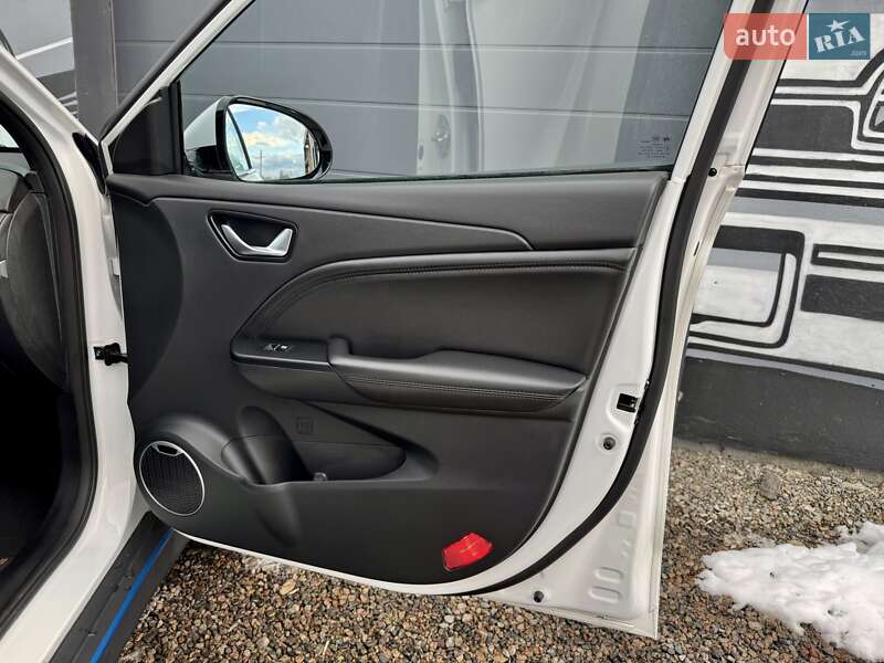 Позашляховик / Кросовер DFSK Seres 3 2022 в Дрогобичі