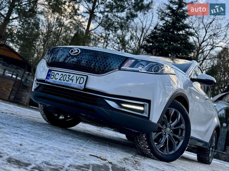 Внедорожник / Кроссовер DFSK Seres 3 2022 в Дрогобыче