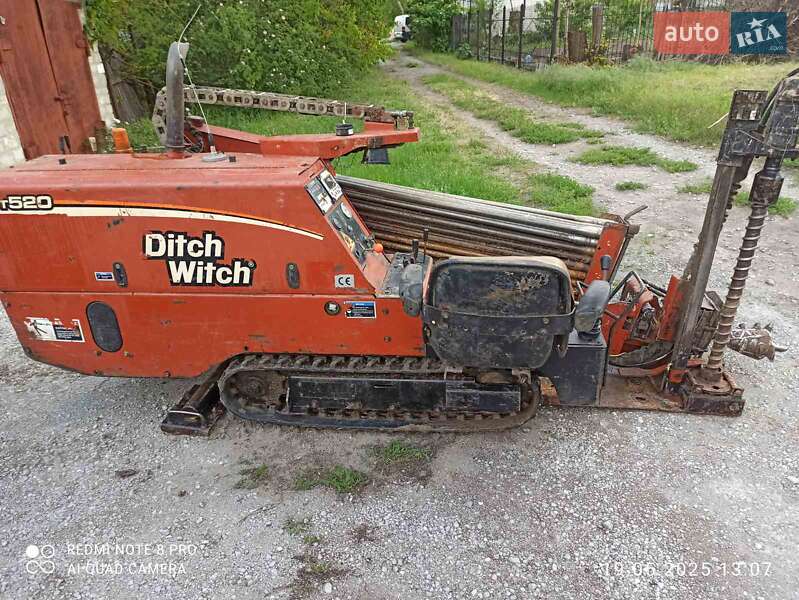 Установки для горизонтального буріння Ditch Witch JT520 2005 в Дніпрі фото Установки для горизонтального буріння Ditch Witch JT520 2005 в Дніпрі