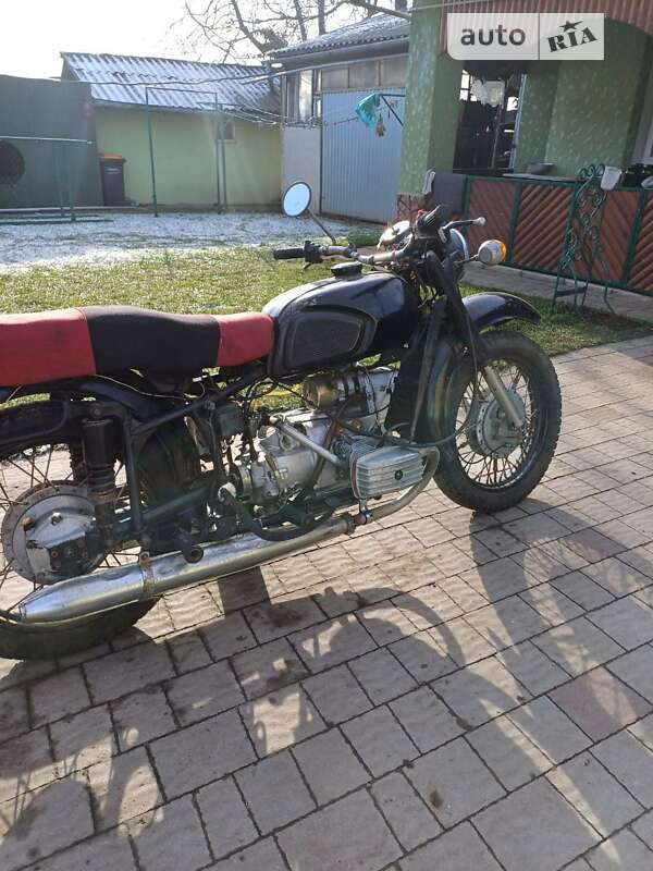 Мотоцикл с коляской Днепр (КМЗ) 10-36 1974 в Теребовле