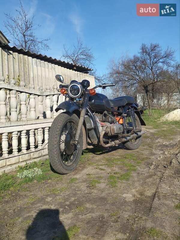 Днепр (КМЗ) 10-36 1982