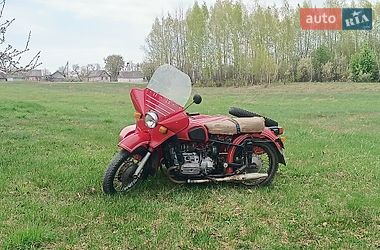 Мотоцикл с коляской Днепр (КМЗ) 10-36 1977 в Хорошеве