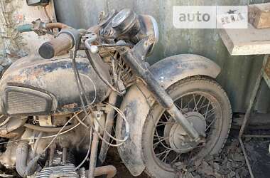 Мотоцикл з коляскою Днепр (КМЗ) Днепр-11 1985 в Тульчині