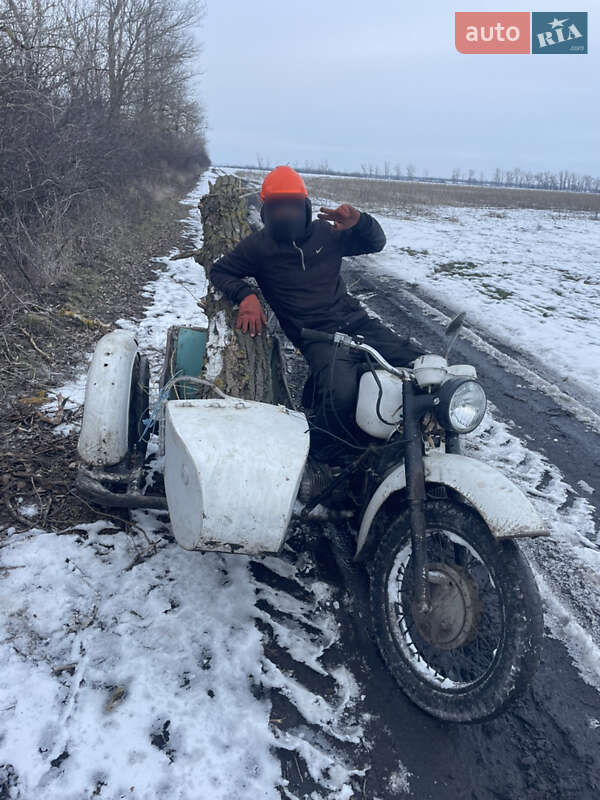 Грузовые мотороллеры, мотоциклы, скутеры, мопеды Днепр (КМЗ) Днепр-11 1999 в Александровке фото 2 Грузовые мотороллеры, мотоциклы, скутеры, мопеды Днепр (КМЗ) Днепр-11 1999 в Александровке