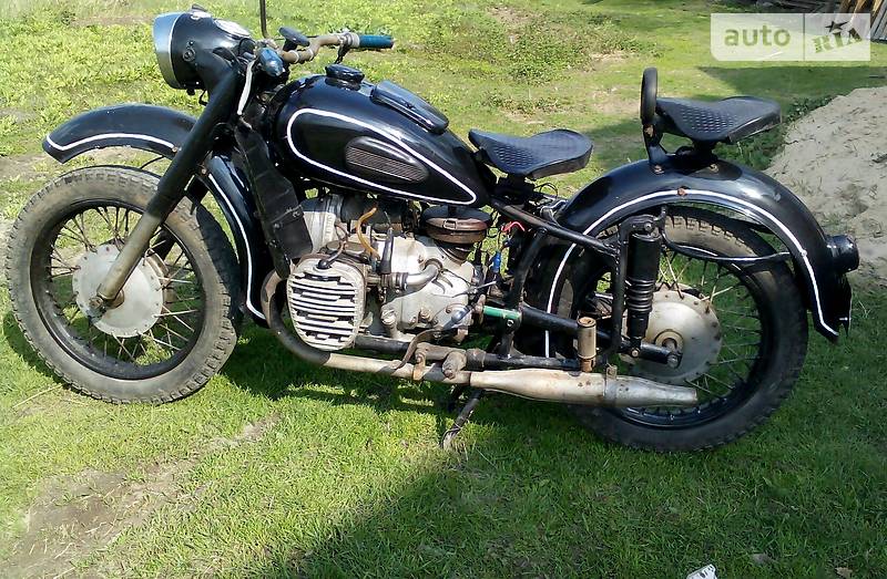 Мотоцикл з коляскою Днепр (КМЗ) К 750 1968 в Хмельницькому