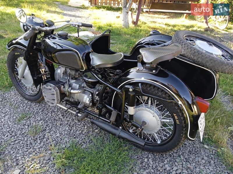 Вантажні моторолери, мотоцикли, скутери, мопеди Днепр (КМЗ) К 750 1982 в Ужгороді