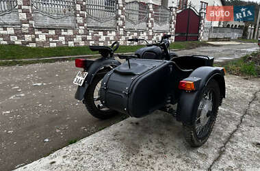 Мотоцикл з коляскою Дніпро (КМЗ) МТ 1981 в Солотвині