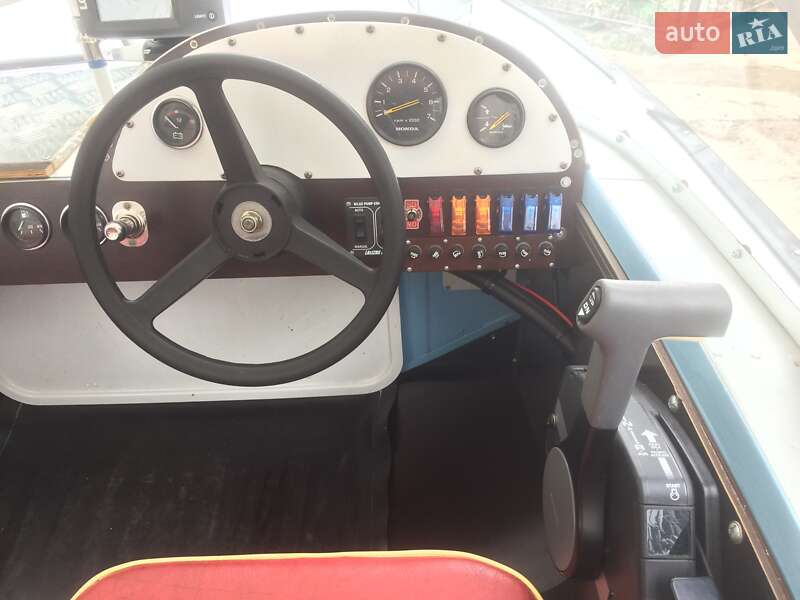 Катер Днепр 1 1980 в Конотопе