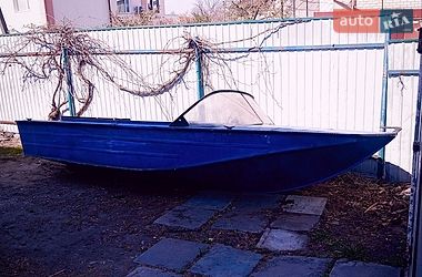Лодка Днепр 2 1978 в Киеве