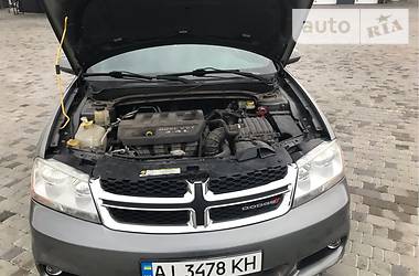 Седан Dodge Avenger 2012 в Киеве