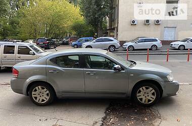 Седан Dodge Avenger 2008 в Киеве