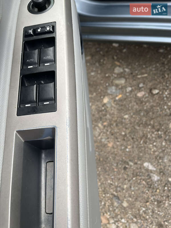 Седан Dodge Avenger 2008 в Харкові