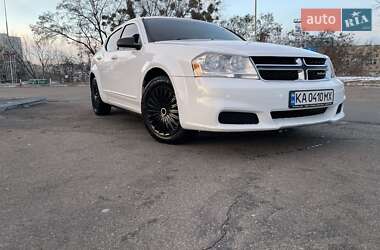 Седан Dodge Avenger 2013 в 