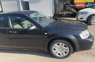 Седан Dodge Avenger 2008 в Звенигородці