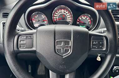 Седан Dodge Avenger 2013 в 