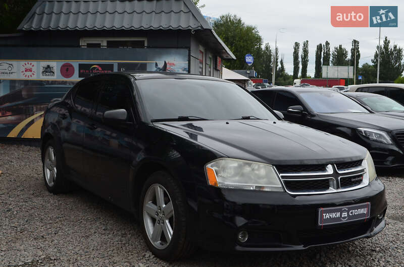 Седан Dodge Avenger 2012 в Киеве