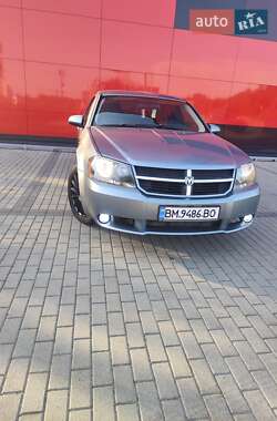 Седан Dodge Avenger 2008 в Тростянці