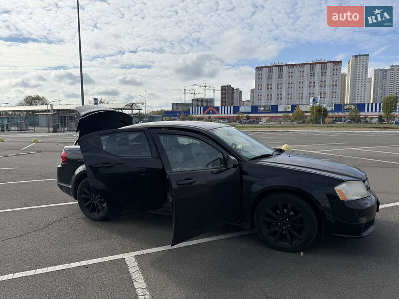 Седан Dodge Avenger 2012 в Киеве фото 5 Седан Dodge Avenger 2012 в Киеве