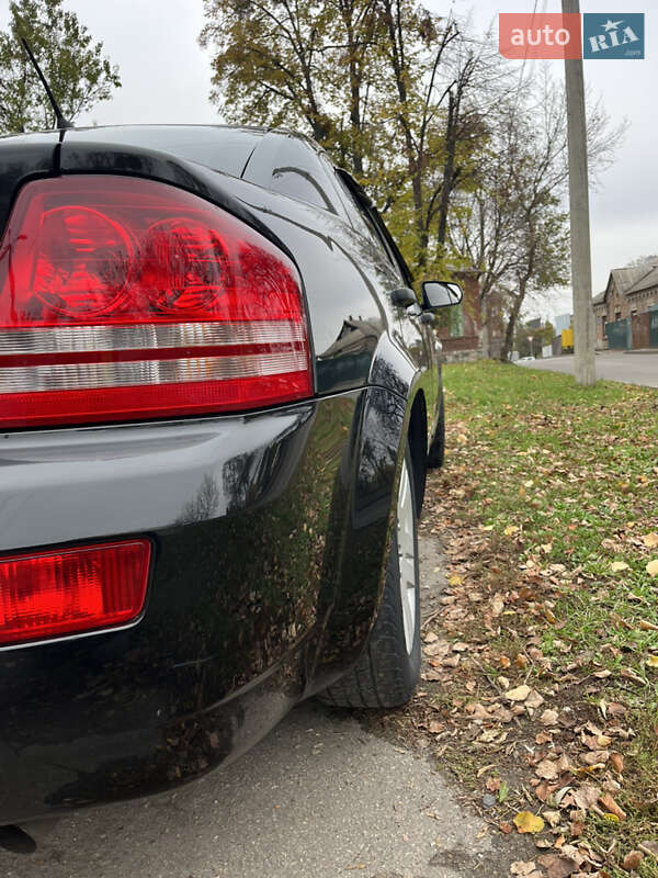 Седан Dodge Avenger 2008 в Харькове