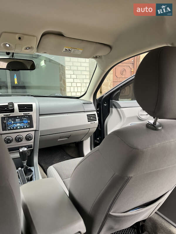 Седан Dodge Avenger 2008 в Харькове