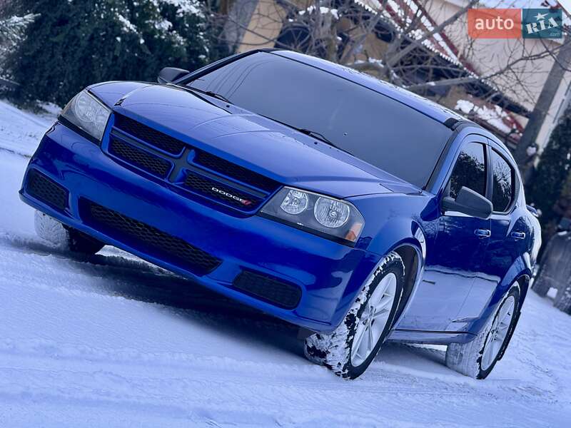 Седан Dodge Avenger 2014 в Кривом Роге