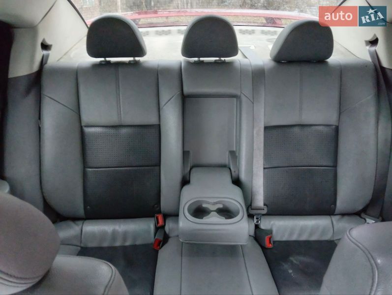 Седан Dodge Avenger 2008 в Києві