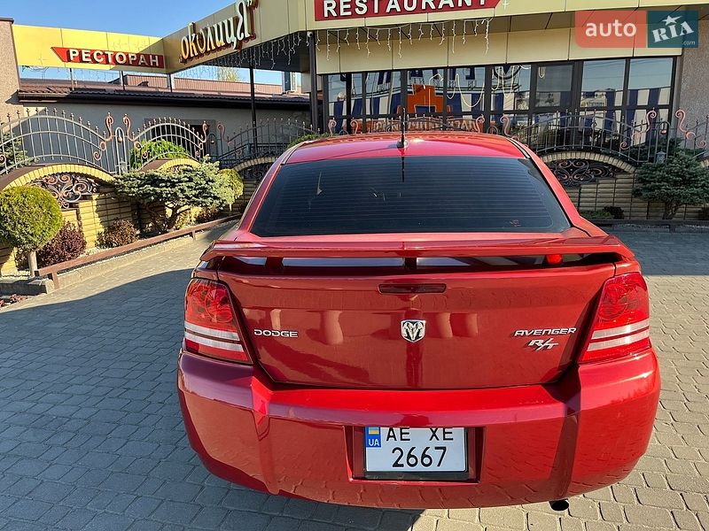 Седан Dodge Avenger 2010 в Шепетовке