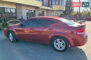Седан Dodge Avenger 2010 в Шепетовке