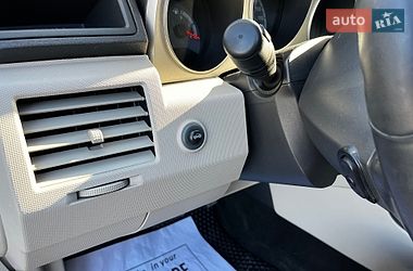 Седан Dodge Avenger 2010 в Шепетовке