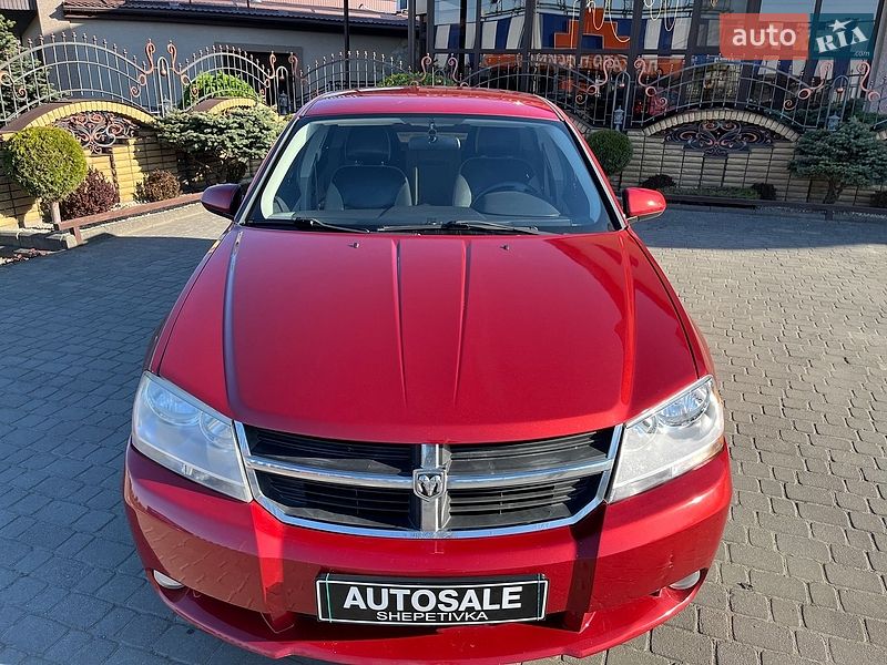 Седан Dodge Avenger 2010 в Шепетовке