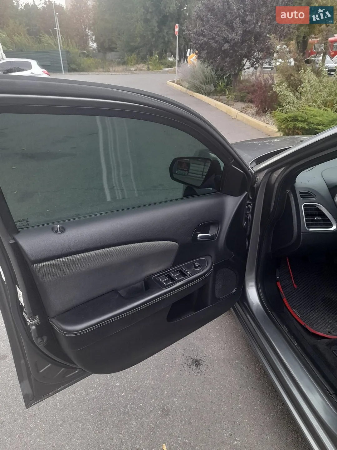 2012 Dodge Avenger - мініатюра 14