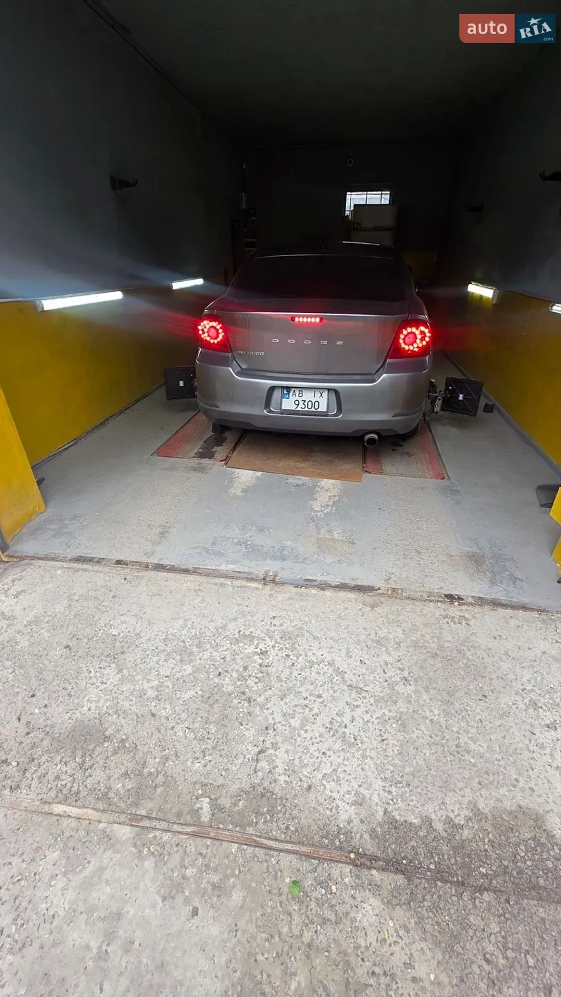 2013 Dodge Avenger - мініатюра 33