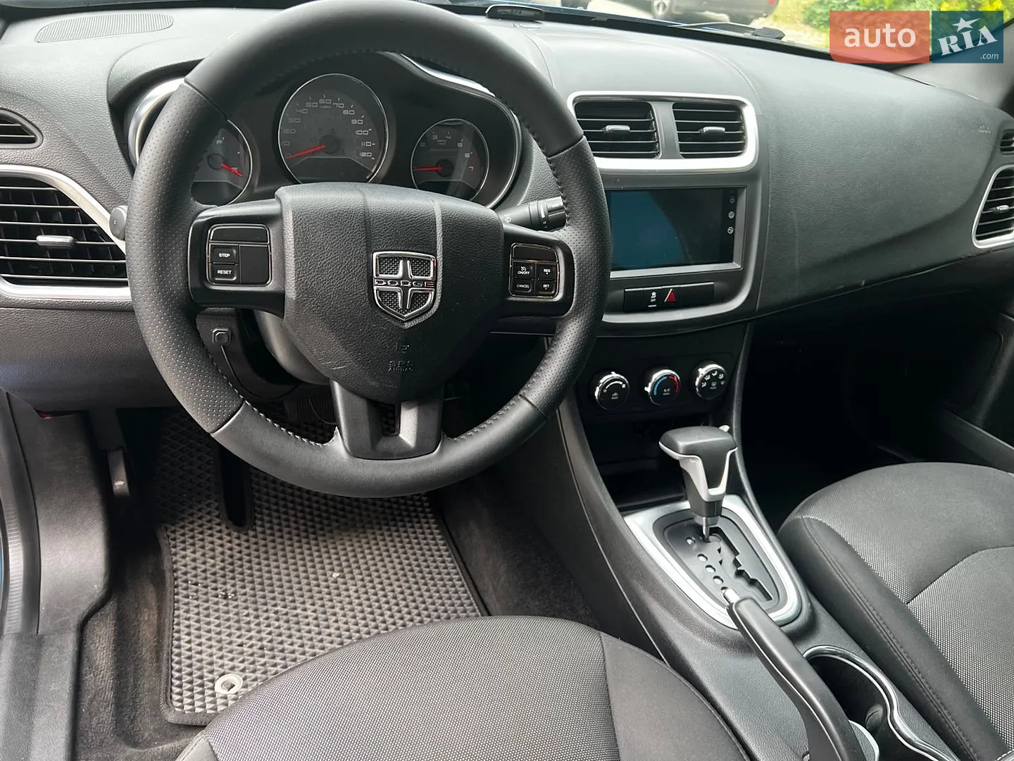 2012 Dodge Avenger - мініатюра 11