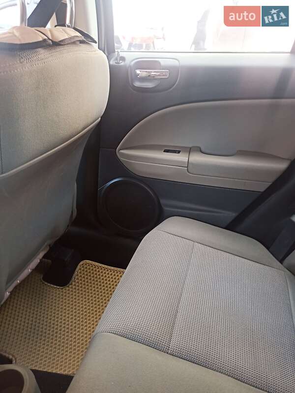 Внедорожник / Кроссовер Dodge Caliber 2011 в Сарате