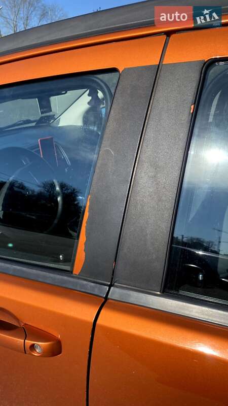 Хэтчбек Dodge Caliber 2011 в Черкассах