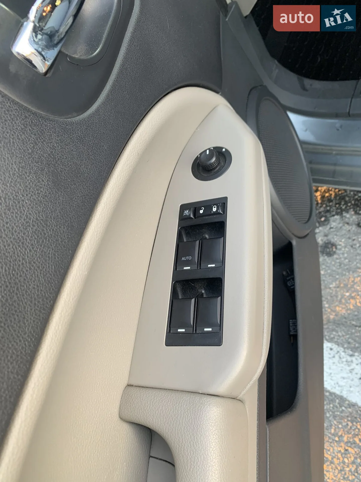 2011 Dodge Caliber - мініатюра 14
