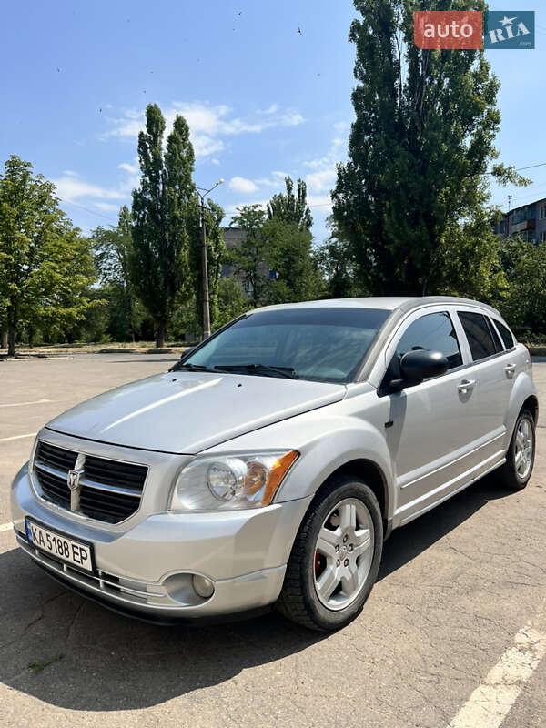 Внедорожник / Кроссовер Dodge Caliber 2007 в 