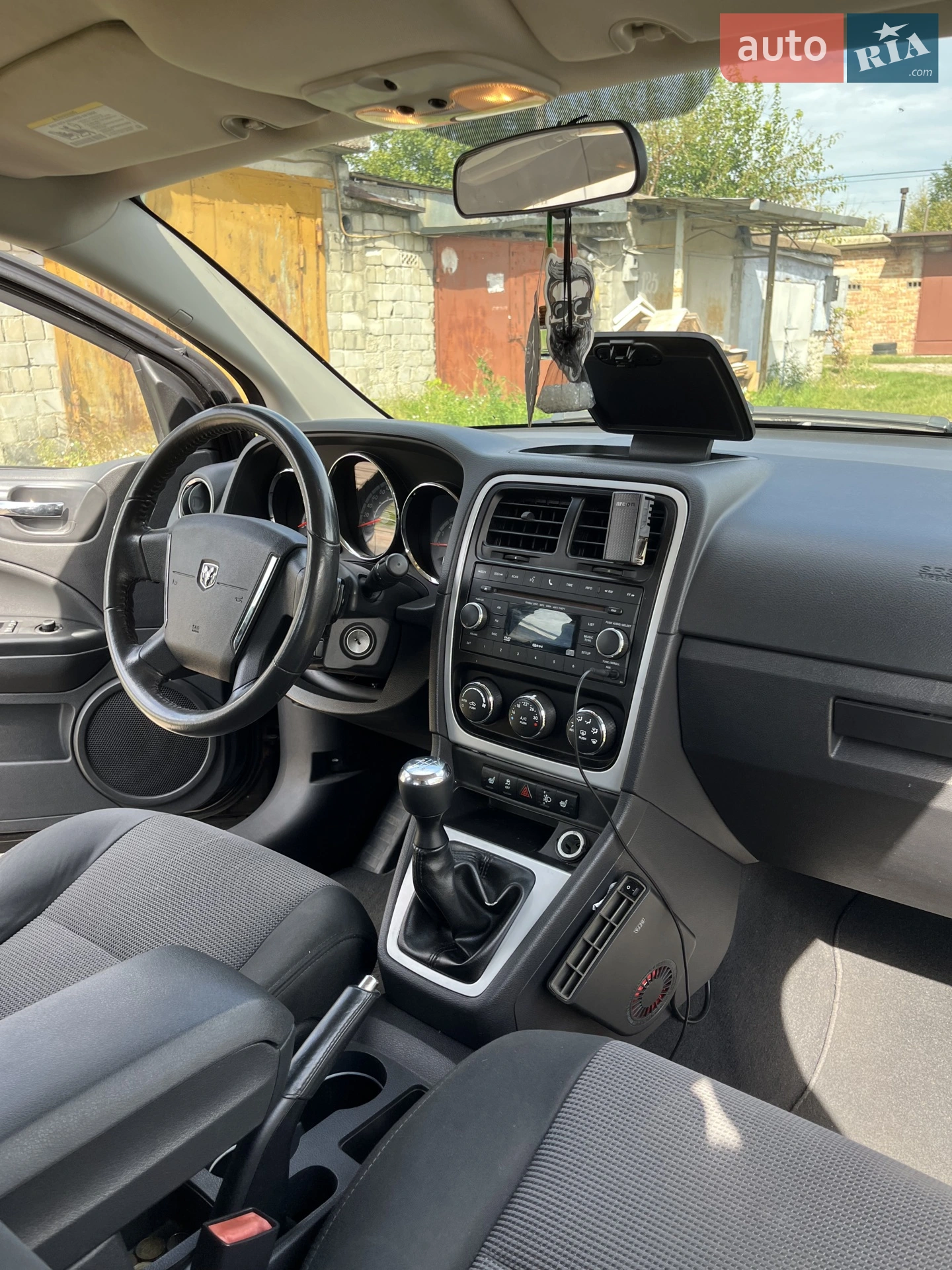 2010 Dodge Caliber - мініатюра 17