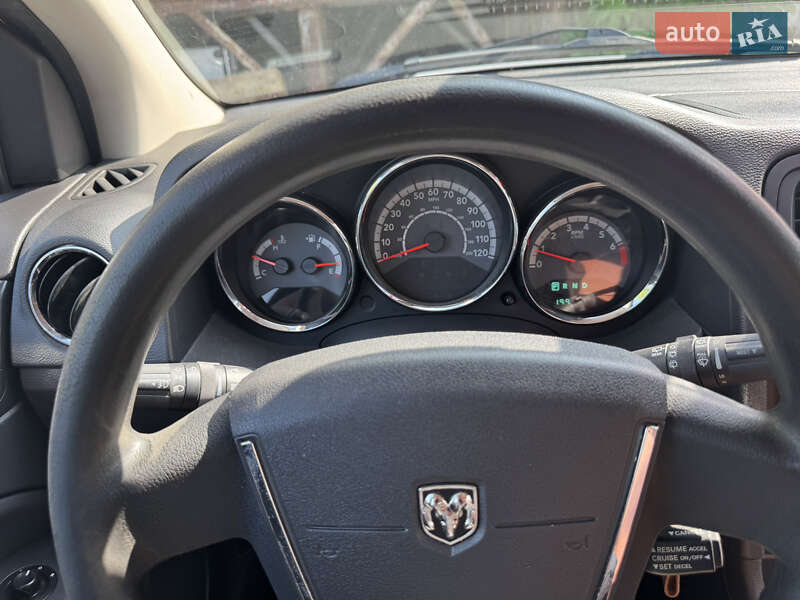 Внедорожник / Кроссовер Dodge Caliber 2011 в Ивано-Франковске