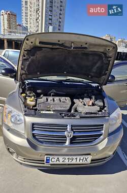 Внедорожник / Кроссовер Dodge Caliber 2007 в 