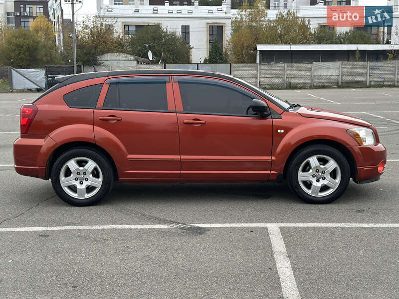 Позашляховик / Кросовер Dodge Caliber 2008 в Києві фото 4 Позашляховик / Кросовер Dodge Caliber 2008 в Києві