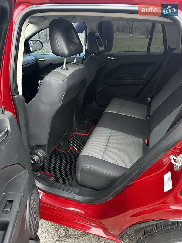 Внедорожник / Кроссовер Dodge Caliber 2009 в Каменском