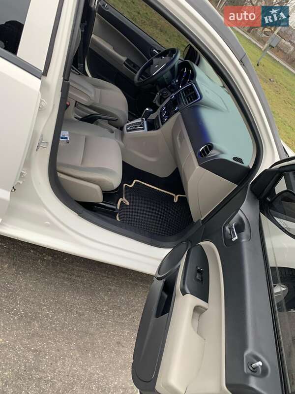 Позашляховик / Кросовер Dodge Caliber 2010 в Вінниці