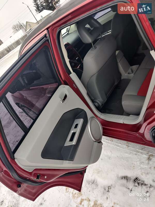 Позашляховик / Кросовер Dodge Caliber 2006 в Ніжині фото 8 Позашляховик / Кросовер Dodge Caliber 2006 в Ніжині