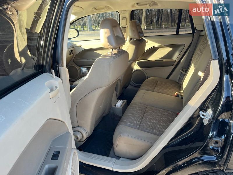 Позашляховик / Кросовер Dodge Caliber 2006 в Павлограді