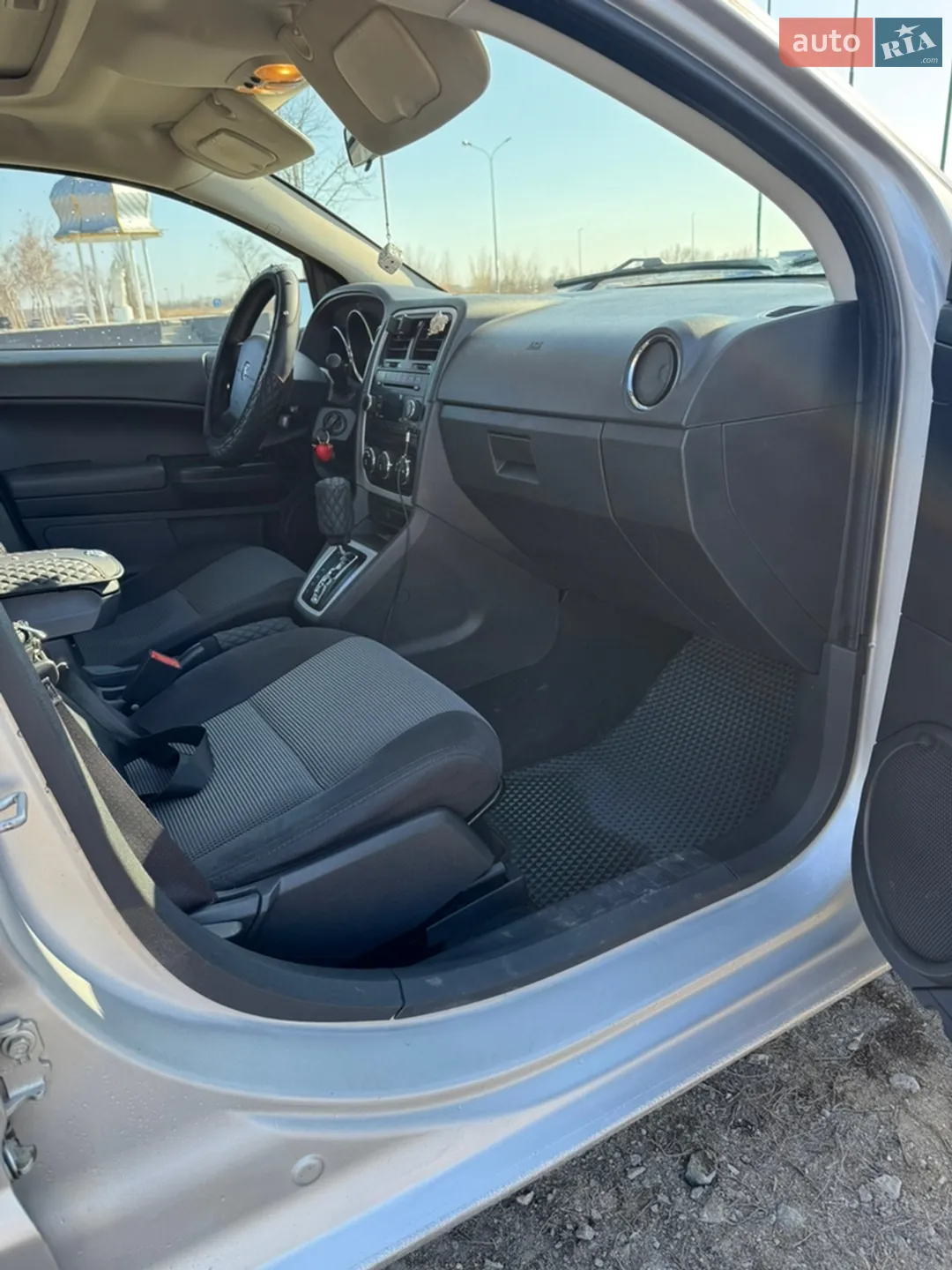 2010 Dodge Caliber - мініатюра 25