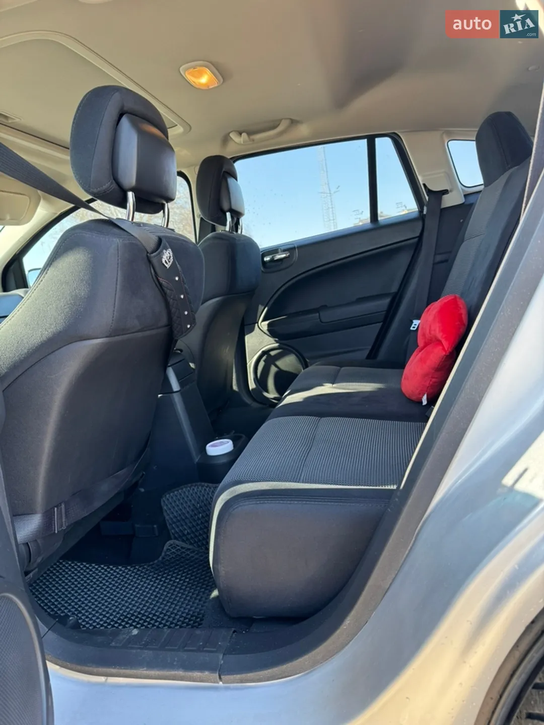 2010 Dodge Caliber - мініатюра 29